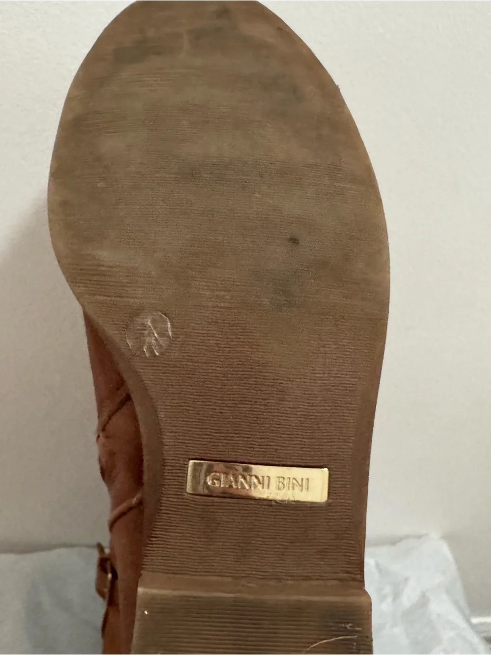 Gianni Bini there’s slight